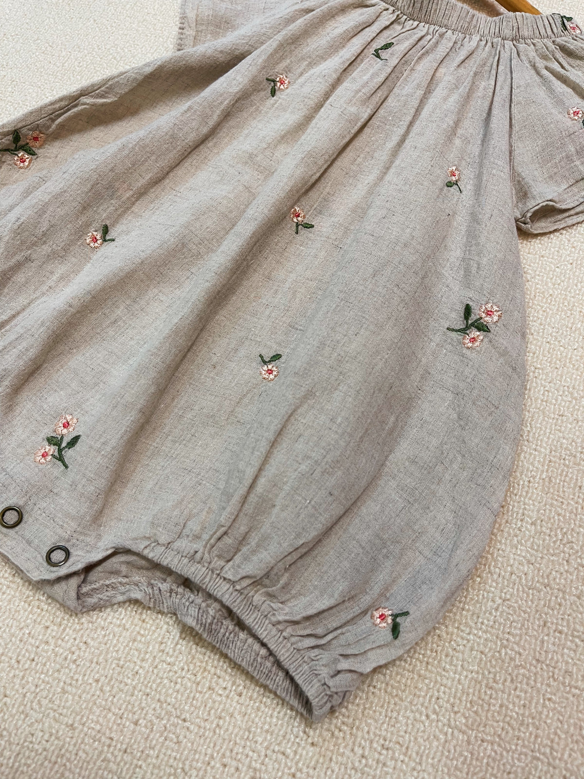 MONBEBE Embroidered Floral Romper