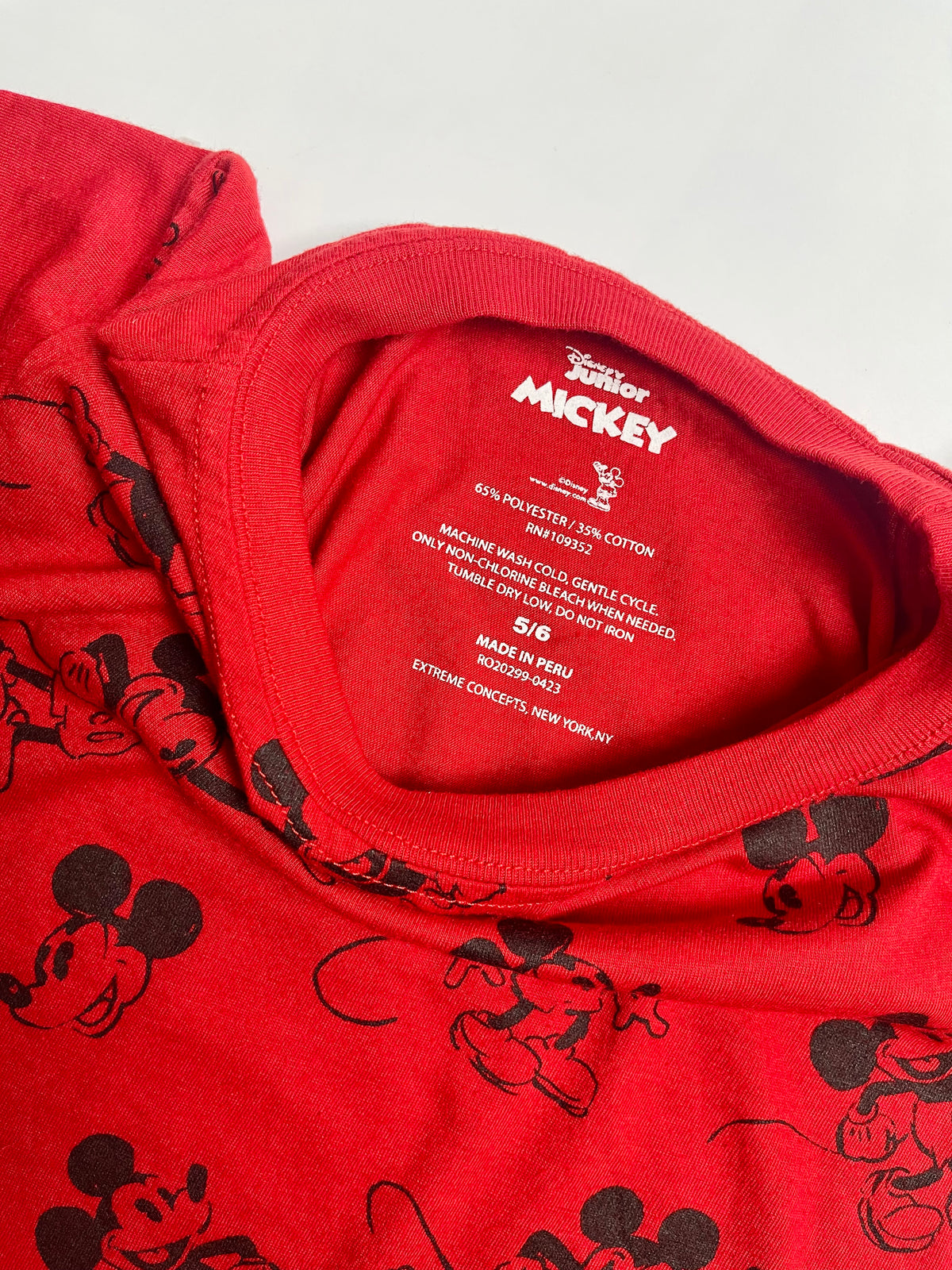 DISNEY - Mickey Mouse Red All-Over Print Tee