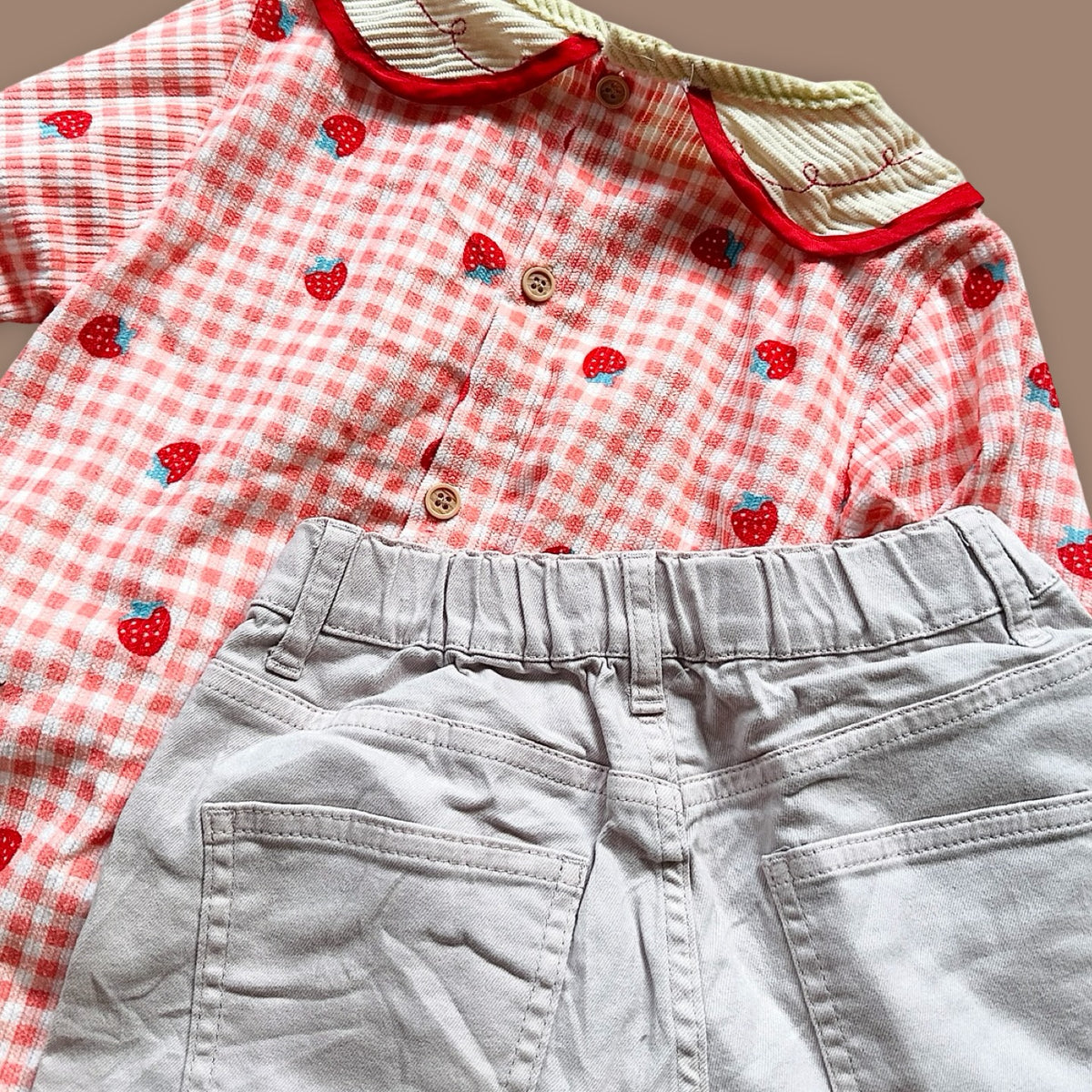 Strawberry fields gingham set