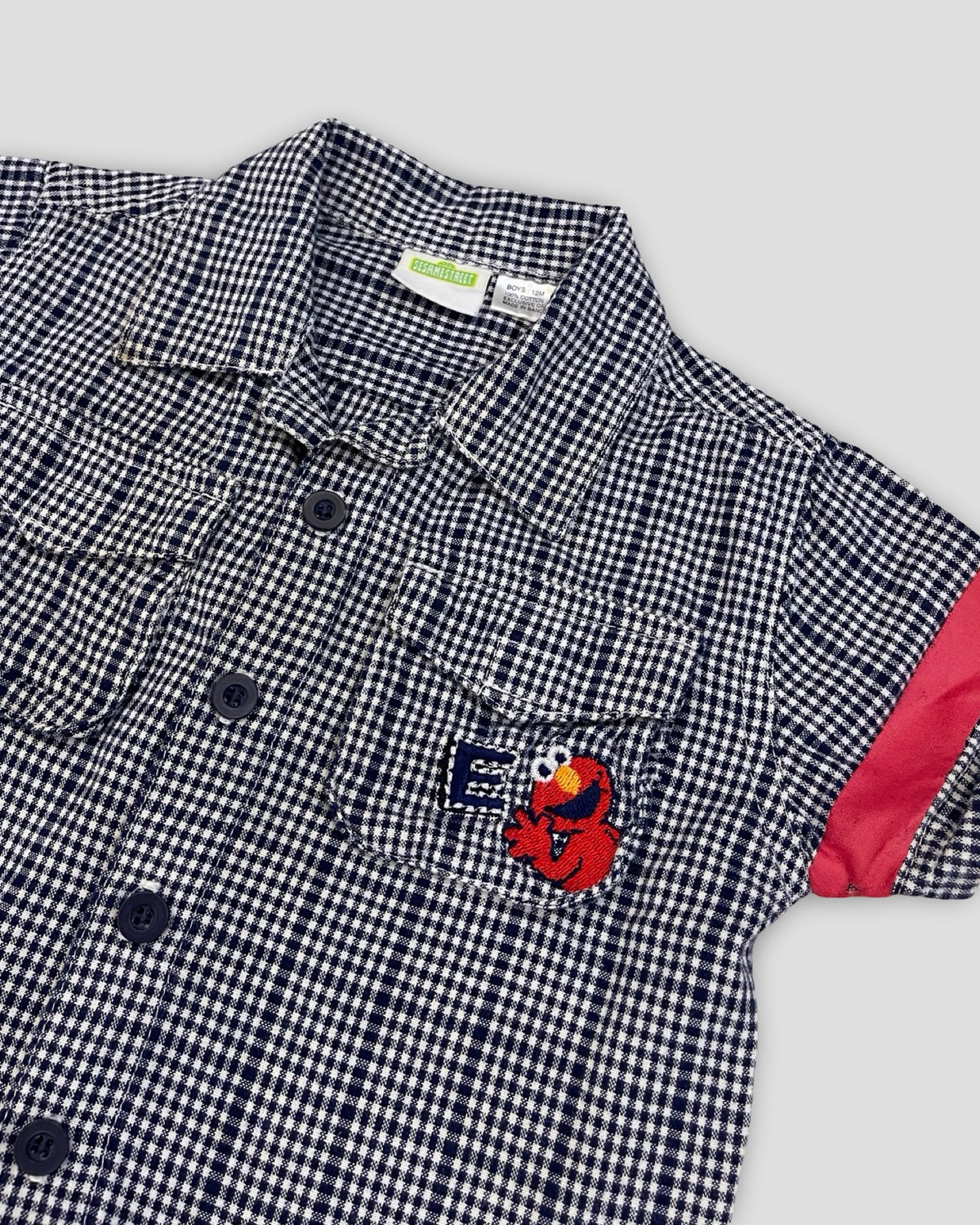 VINTAGE 2003 sesame street elmo gingham pocket button-up shirt