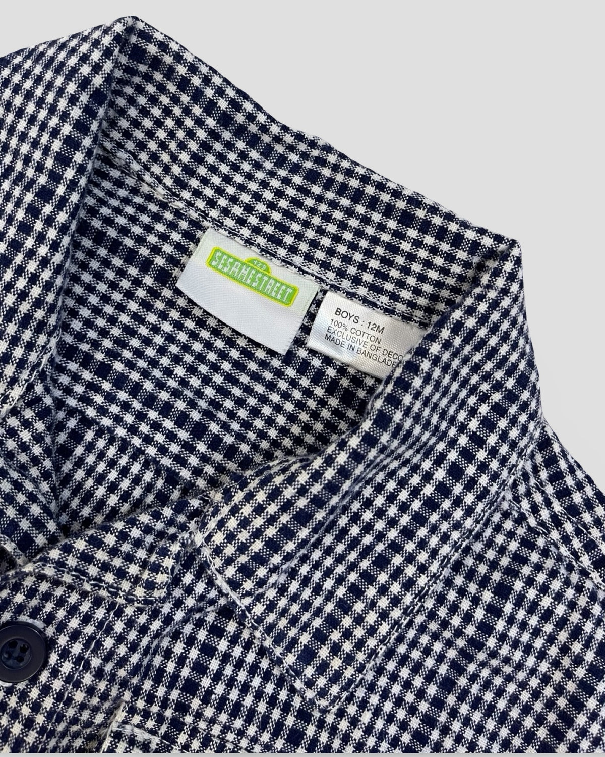 VINTAGE 2003 sesame street elmo gingham pocket button-up shirt