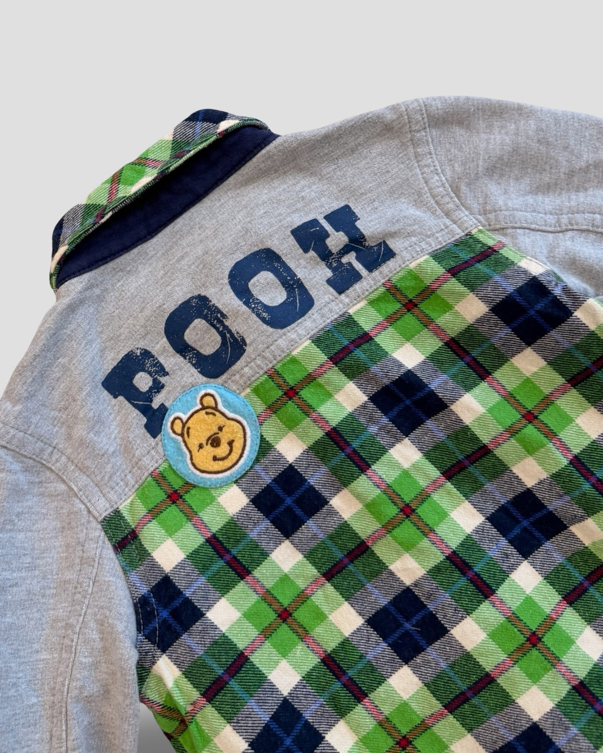 Disney tigger green flannel plaid long sleeve