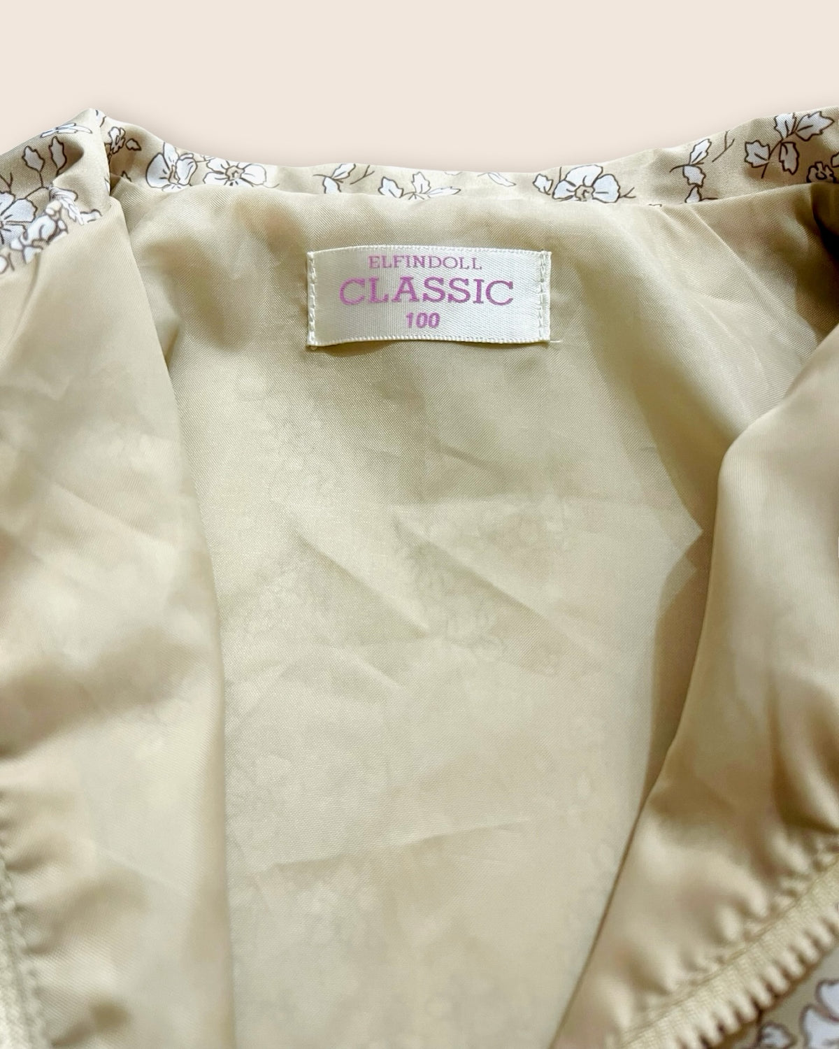 Elfindoll classic floral windbreaker
