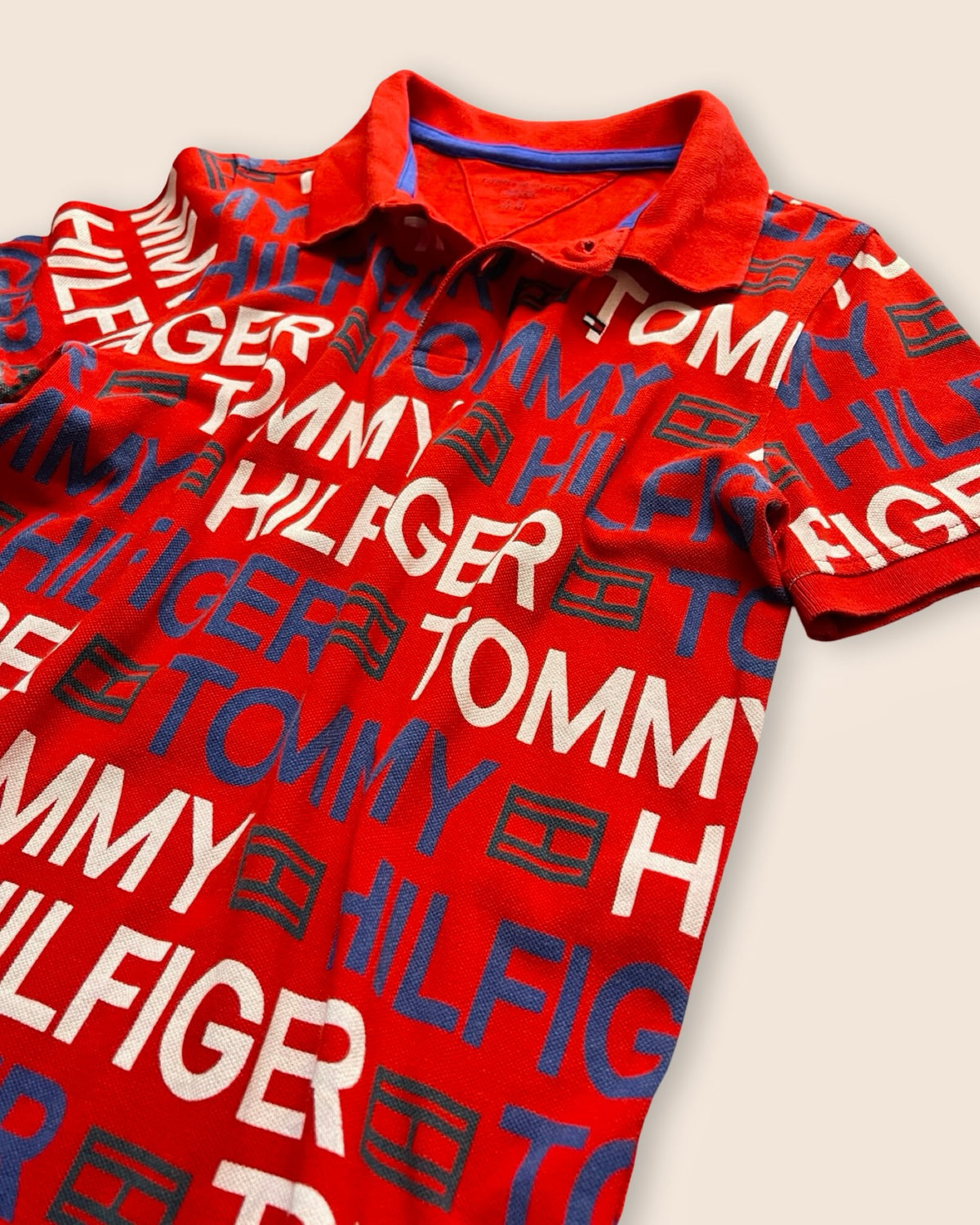 Tommy Hilfiger preloved logo polo shirt