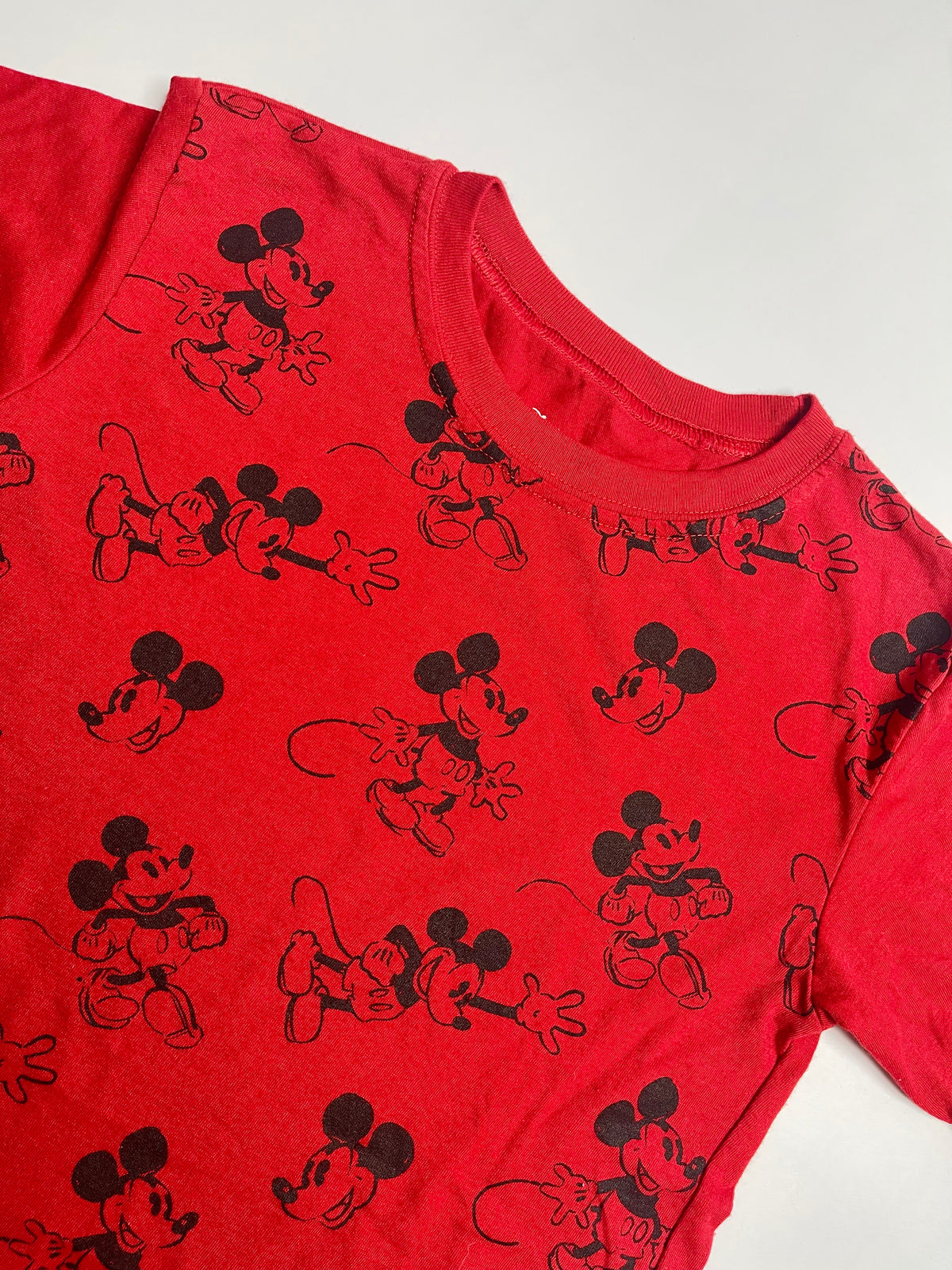 DISNEY - Mickey Mouse Red All-Over Print Tee