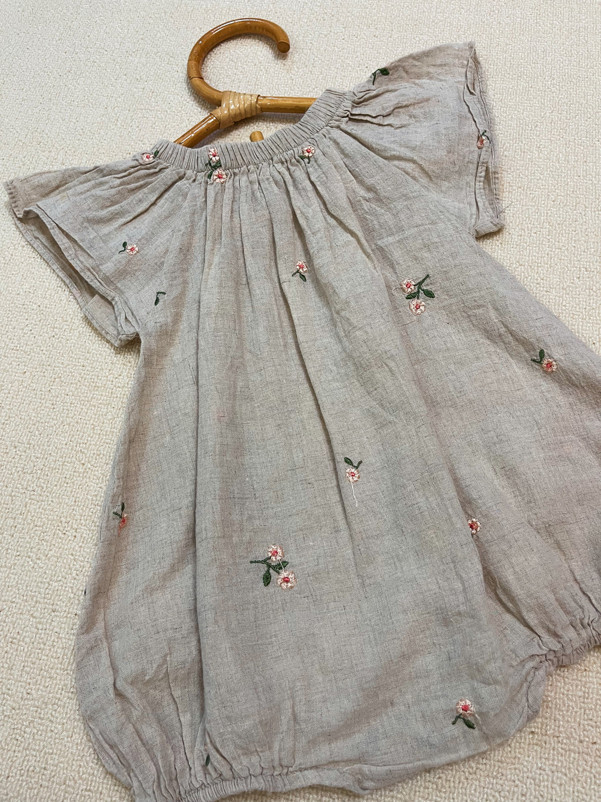 MONBEBE Embroidered Floral Romper