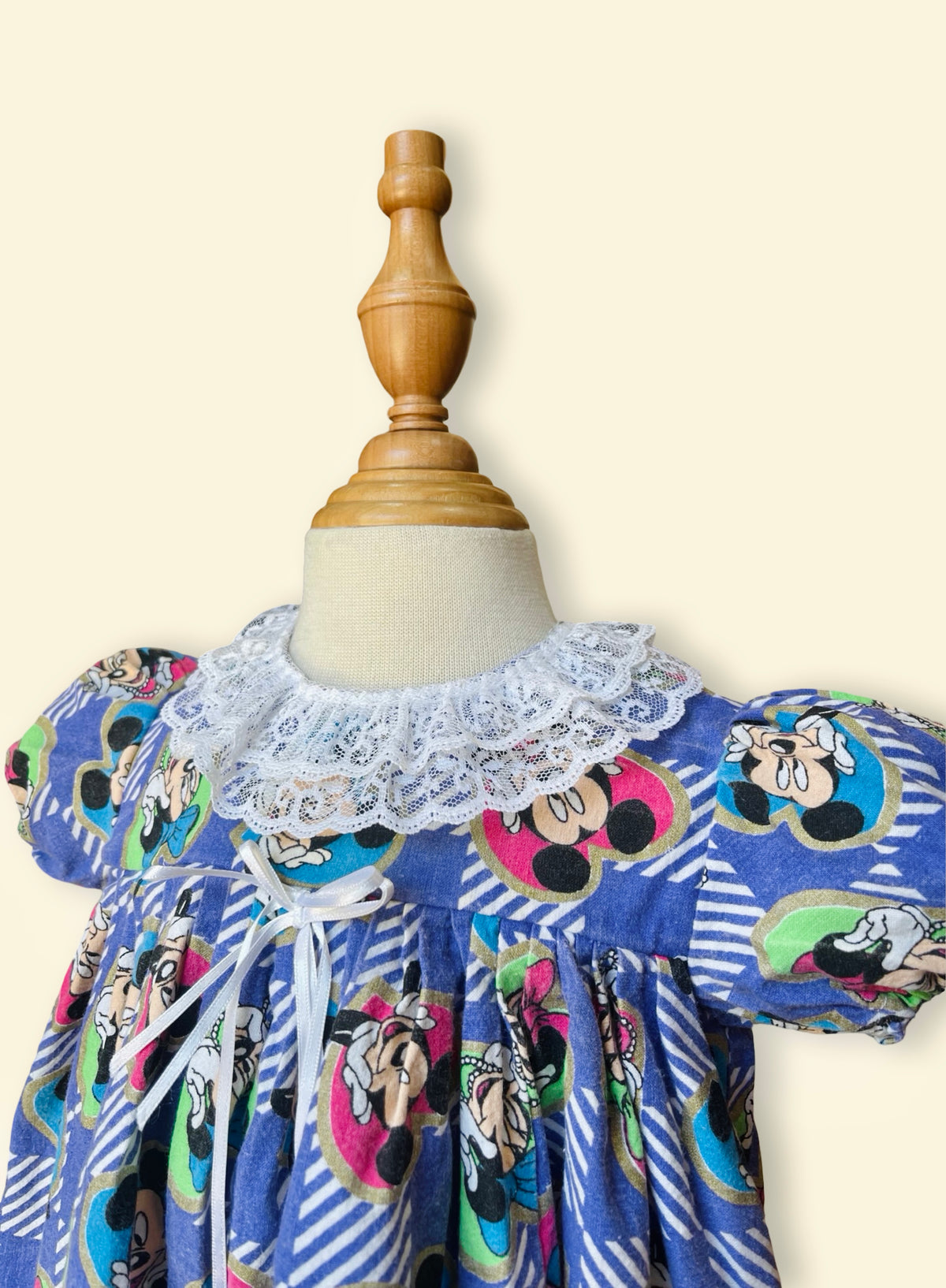 Vintage Mickey Mouse Character Print Puff Sleeve Lace Dress