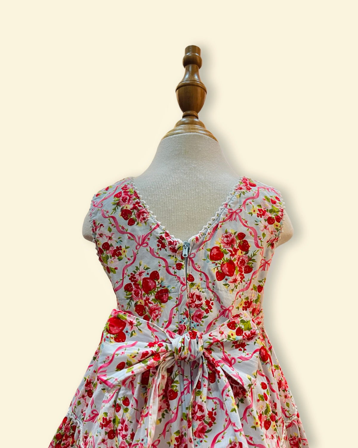 Vintage Floral Ruffle Collar Smocked Dress