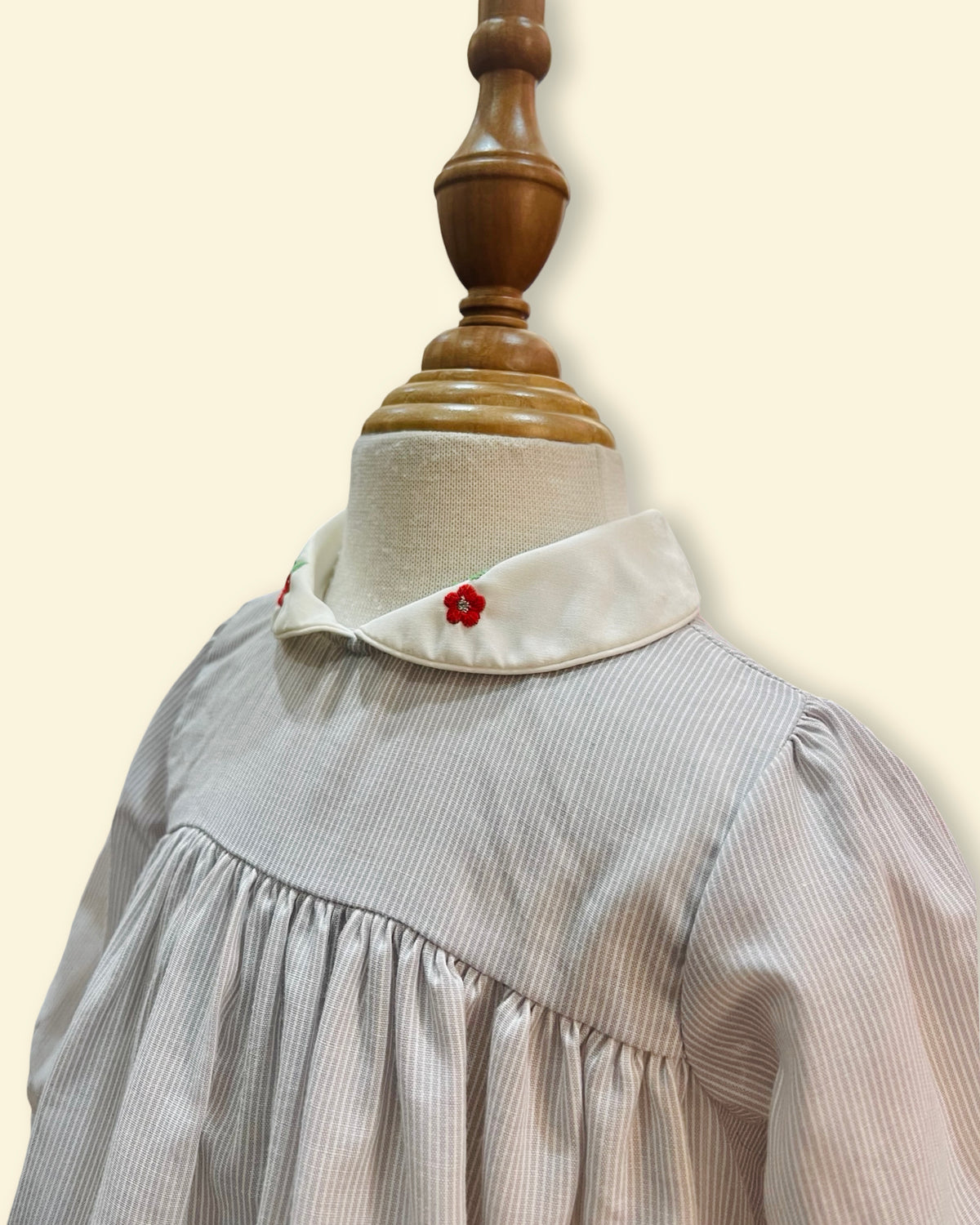 Vintage Classic White Pinstripe Embroidered Collar Dress