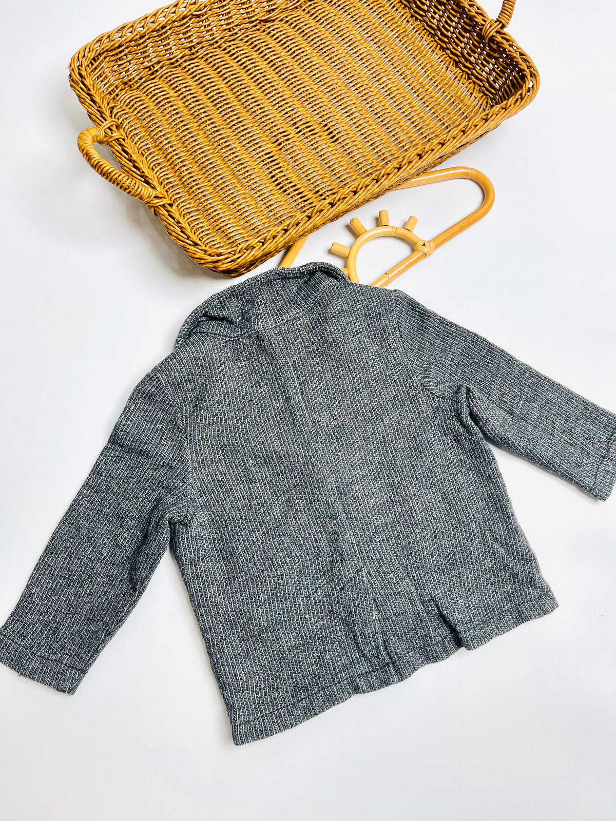 Oshkosh Textured Gray Blazer – Smart Casual