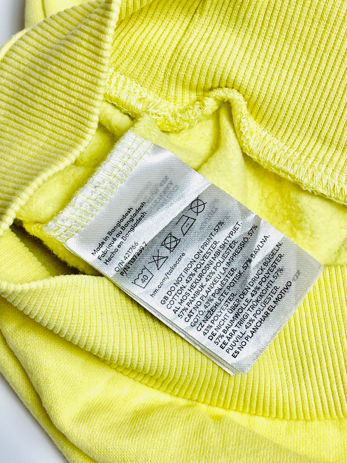Pokémon Pikachu & Jigglypuff Sweatshirt – Yellow
