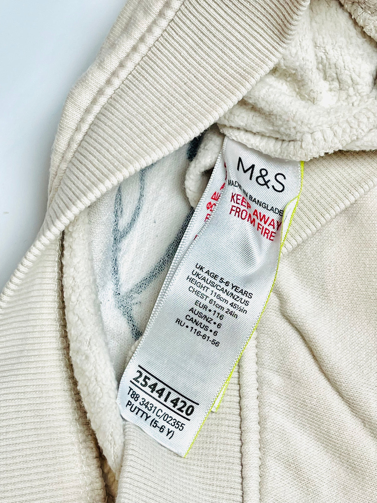 M&S Tom & Jerry Graphic Sweatshirt – Cream