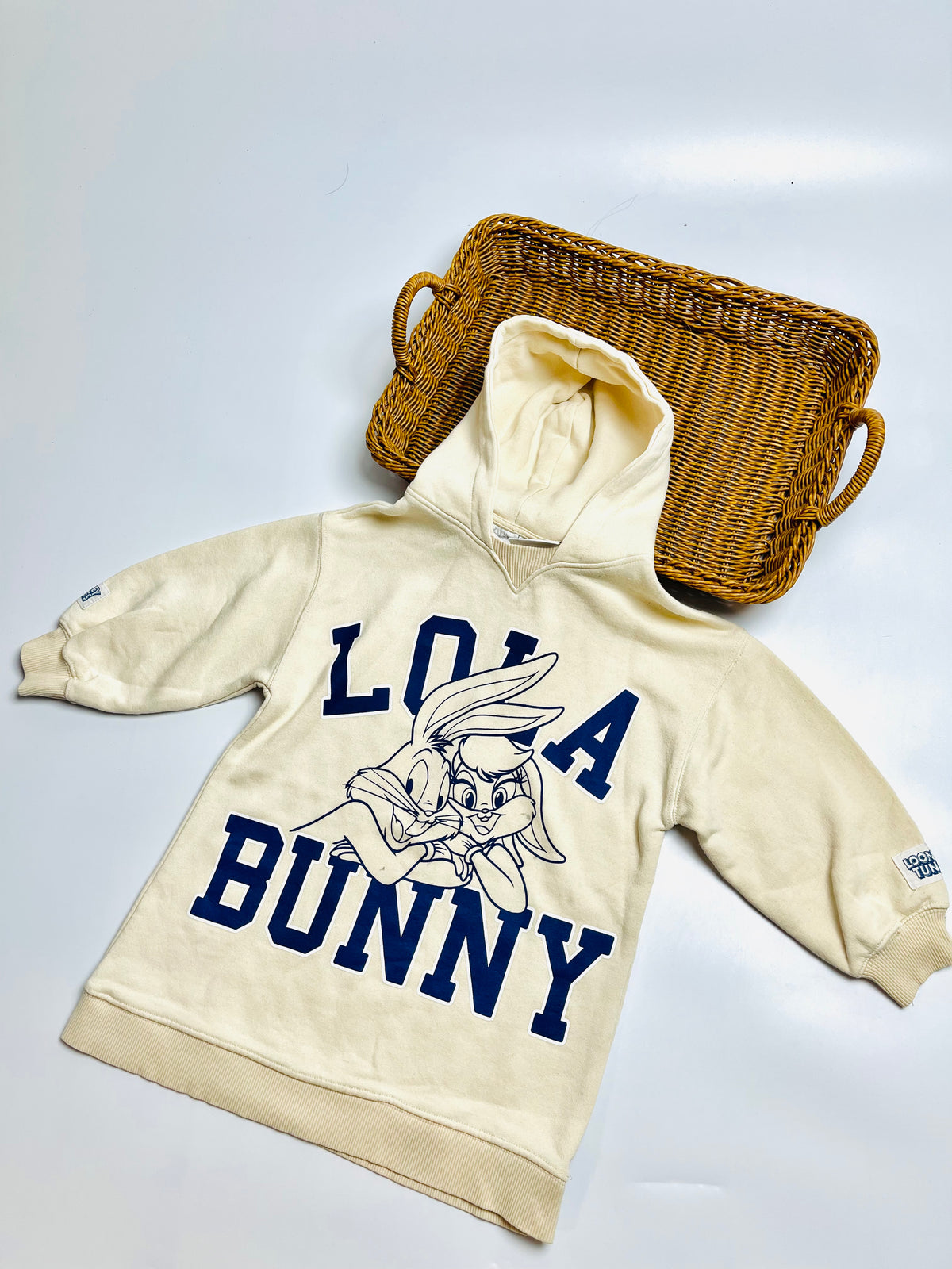 Looney Tunes Lola & Bugs Bunny Hoodie – Cream
