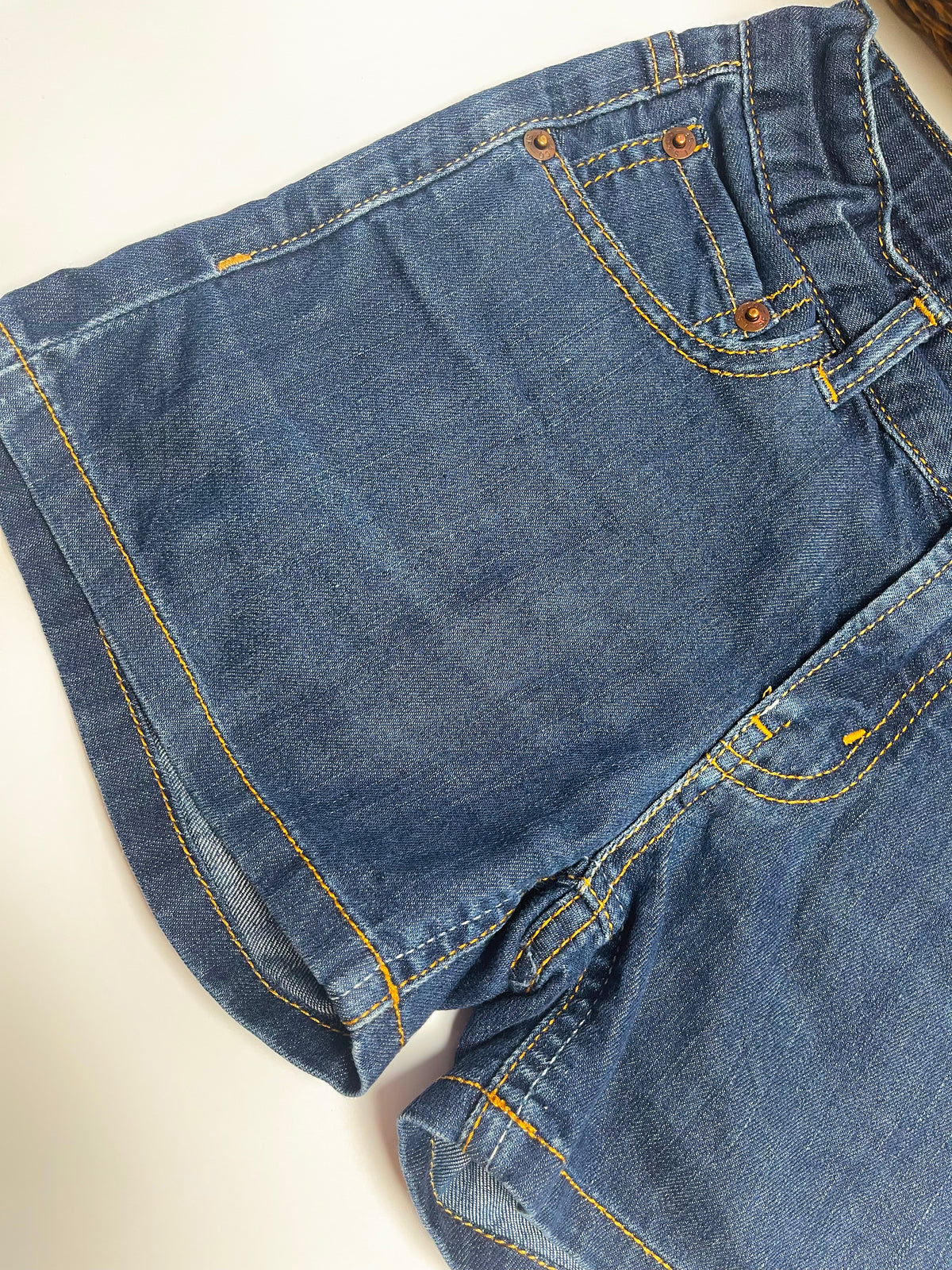 Levi’s Classic Medium-Wash Denim Shorts