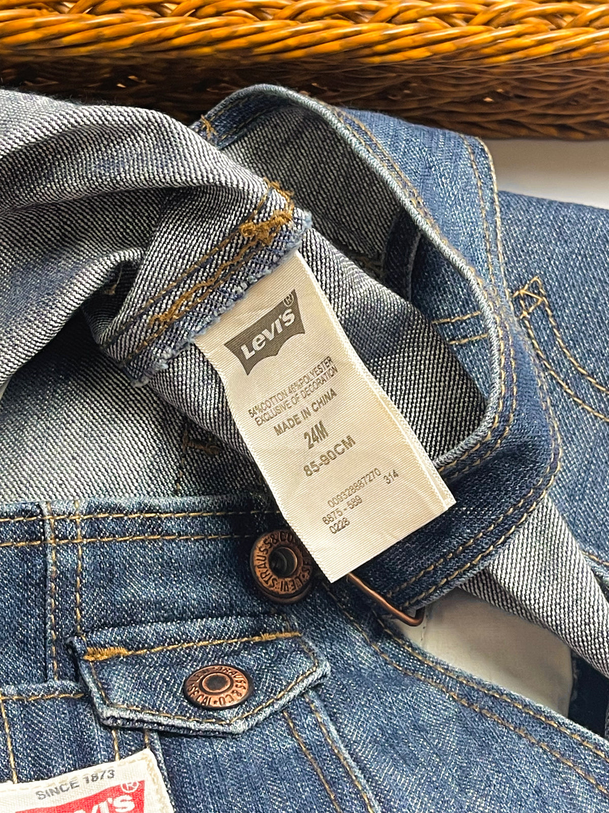 Levi’s Classic Denim Overall – Medium Wash